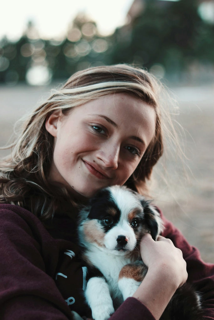 Strengthening the Connection: How to Build a Strong Bond with Your Pet